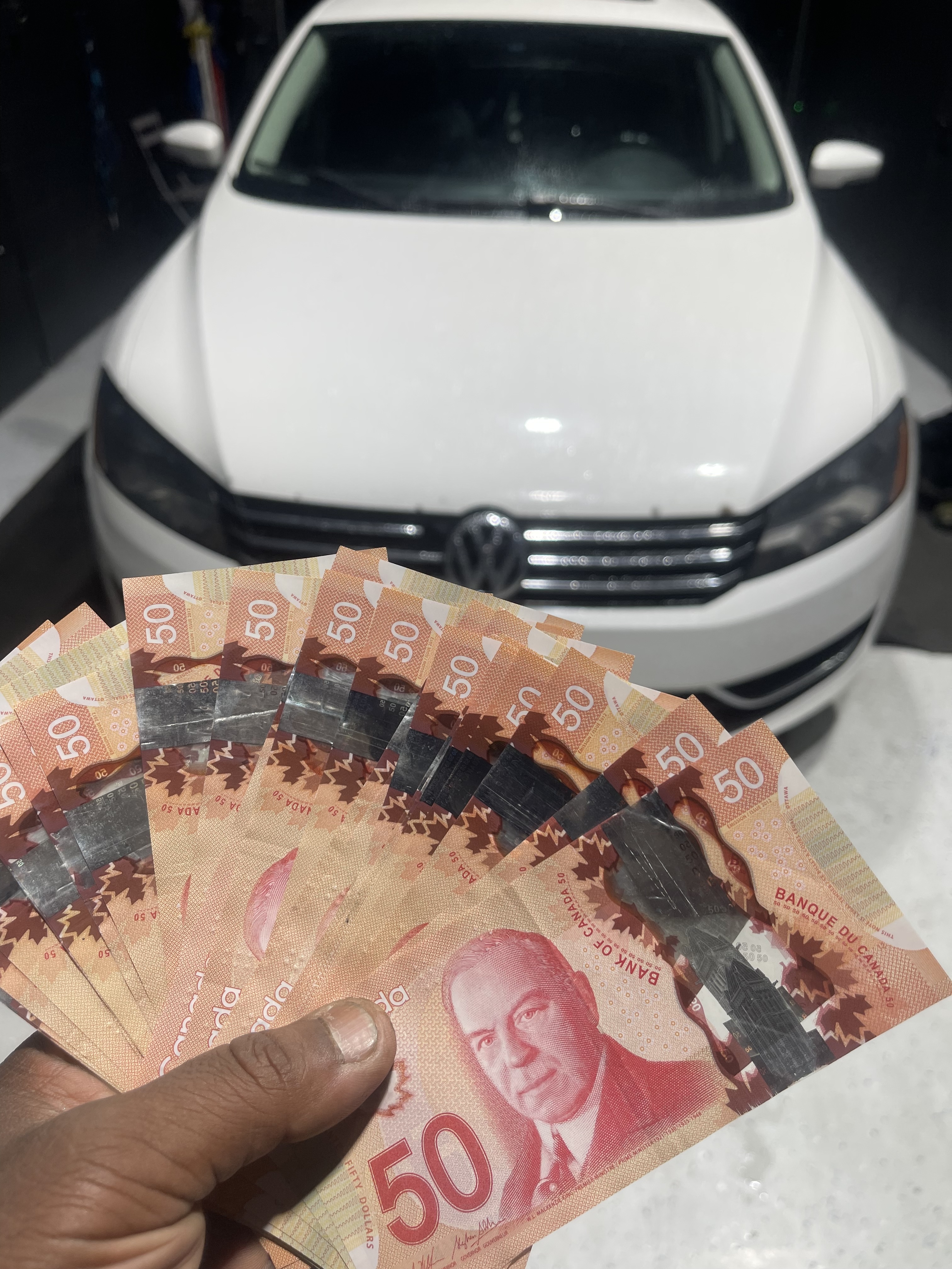 Cash paid for cars at Dreamteam Automotive Mississauga — sell your car today